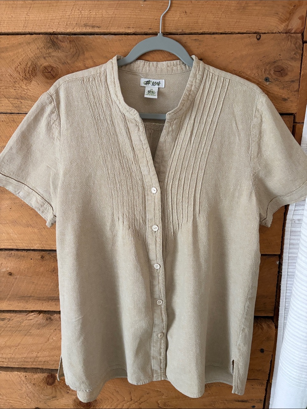 Orvis Neutral Cream Short-Sleeve Pintuck Button-Down